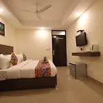 Kelvish Hotel