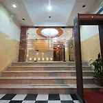 Hotel Apra International