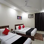 Hotel Caves Near Igi Airport Delhi