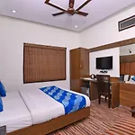Hotel Mohan International