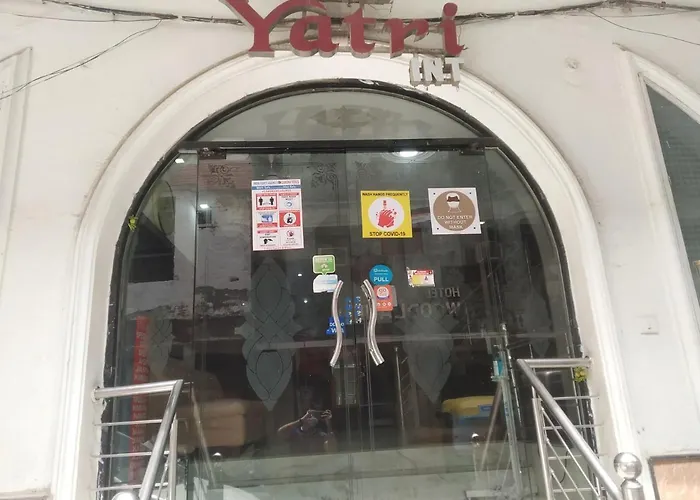 Hotel Yatri International