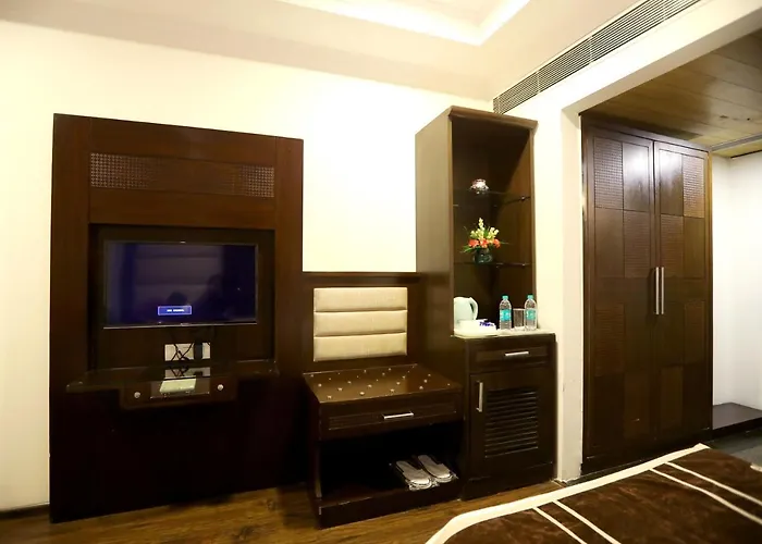 Hotel Pitrashish Pride Igi Intl Airport Delhi