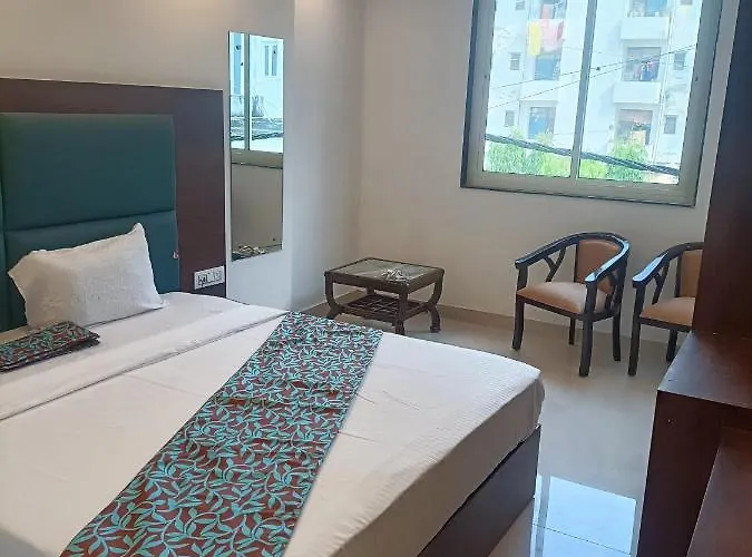 Hotel Tark Inn Near Igi Airport