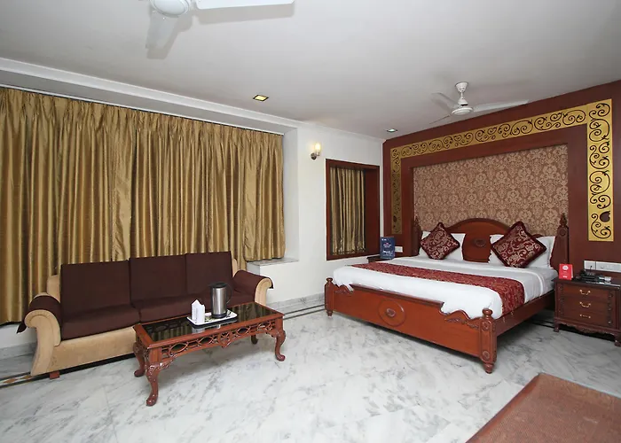 Oyo 5915 Hotel Swagath