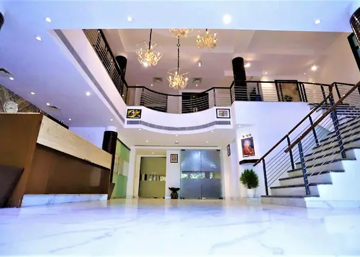 Hotel Arch International