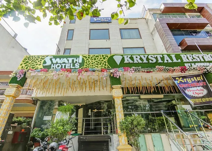 Collection O 83168 Hotel Swathi