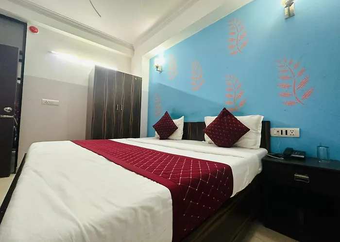 Hotel Galaxy Inn Near Delhi International Airport