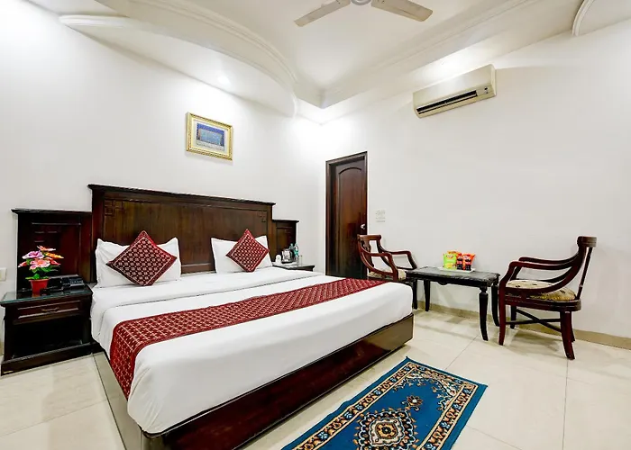 Hotel Legend - Walk-In From New Delhi Railway Station