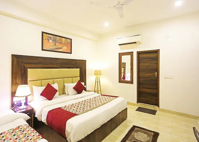 Hotel The Kiara Near Delhi Airport