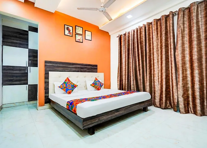 Fabhotel Season Grand