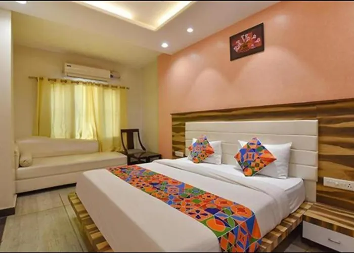Hotel Royal Plaza-New Delhi