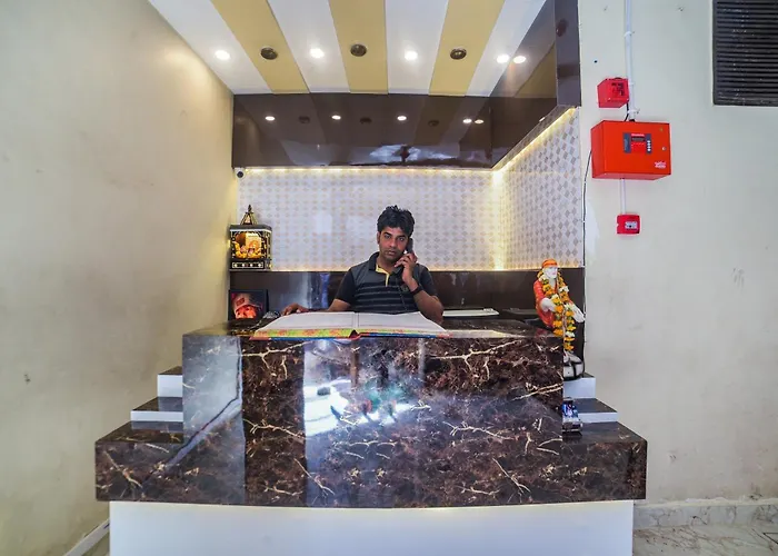 Oyo Flagship Rohit Dx Near Jama Masjid