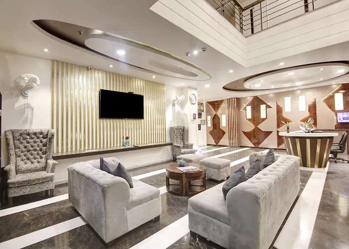 Hotel All Iz Well - Traveller Choice Award Winner 2025