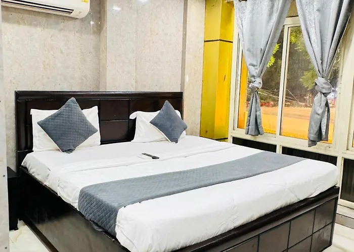 Hotel Aiims Inn