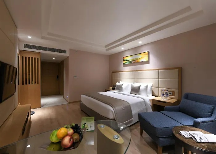 Empire Suites By Delhi Airport