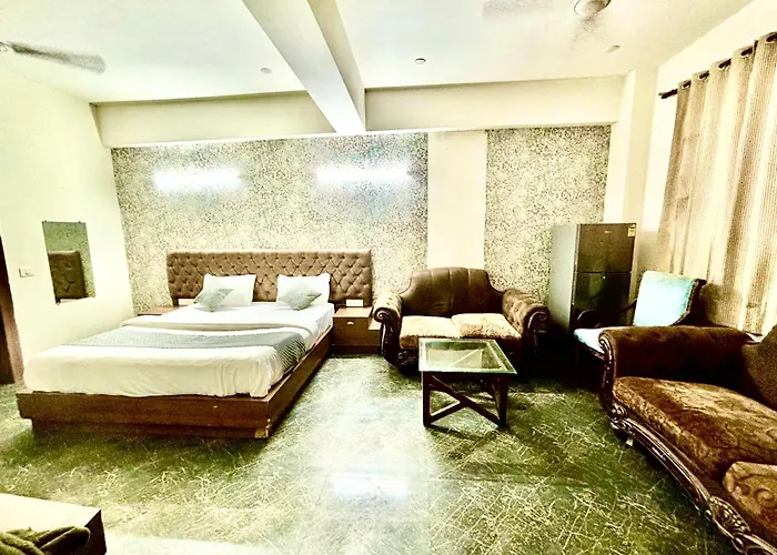 Hotel Pushpanjali