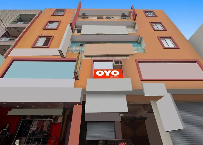 Hotel O Small Town Near Indira Gandhi International Airport