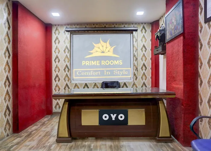 Hotel O S J Residency