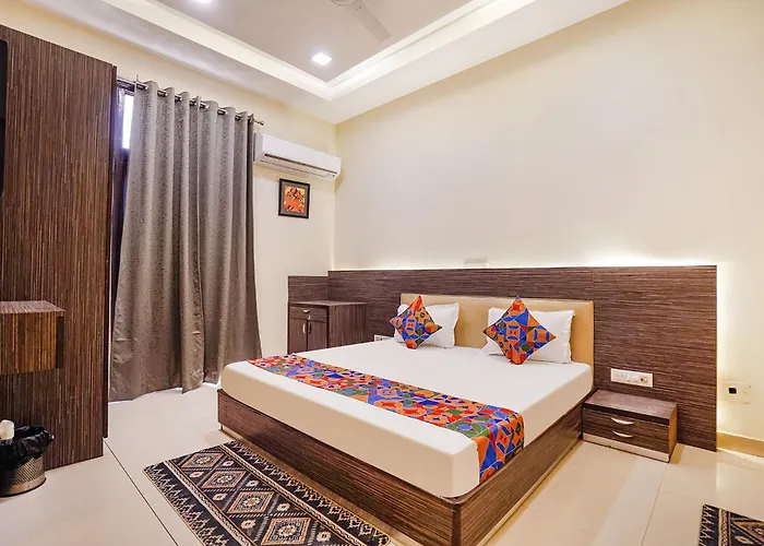 Fabhotel Rivlet Premium