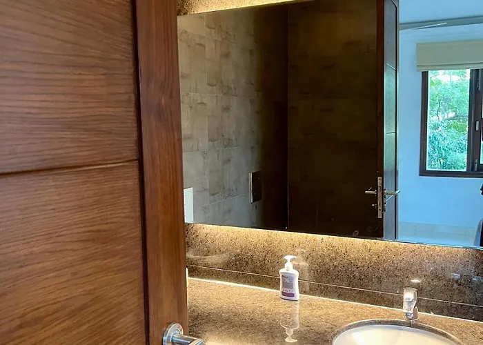 Saket 54 - Entire 4 Bhk Apartment