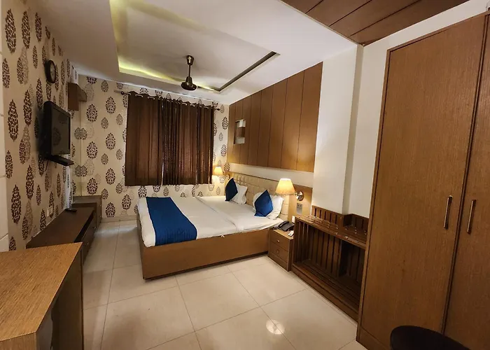 Hotel Arina Inn