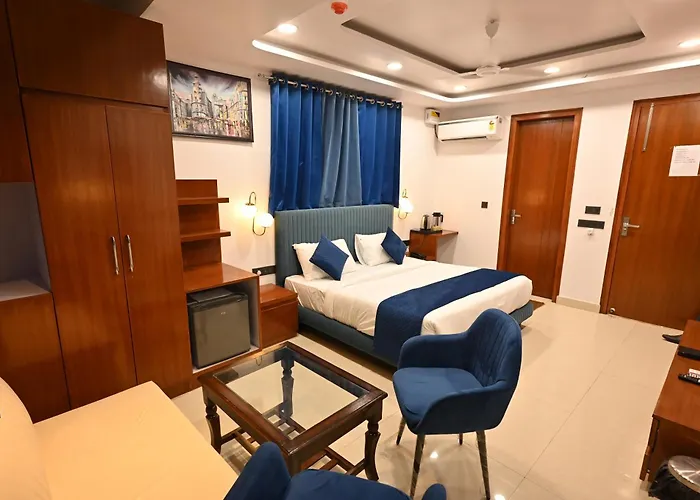 Hotel Down Town Paschim Vihar
