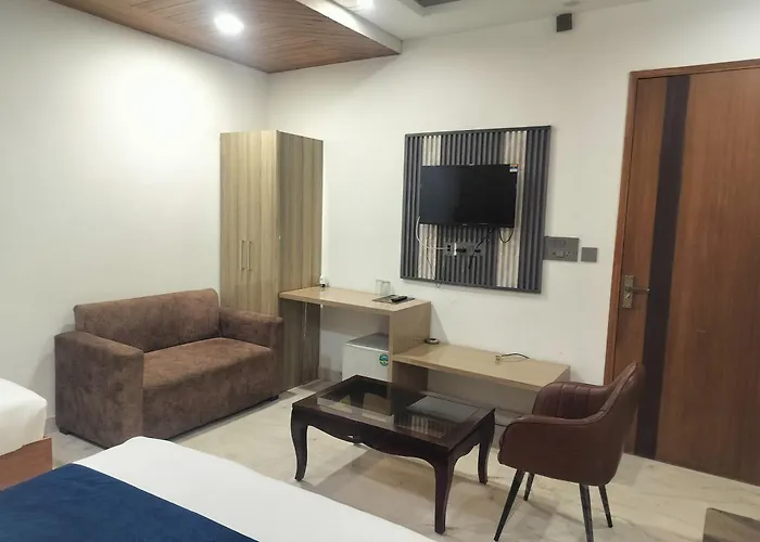 Hotel Lotus At Delhi Airport