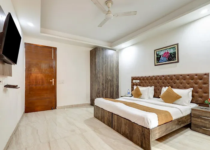 Hotel Aron By The Premium Villa