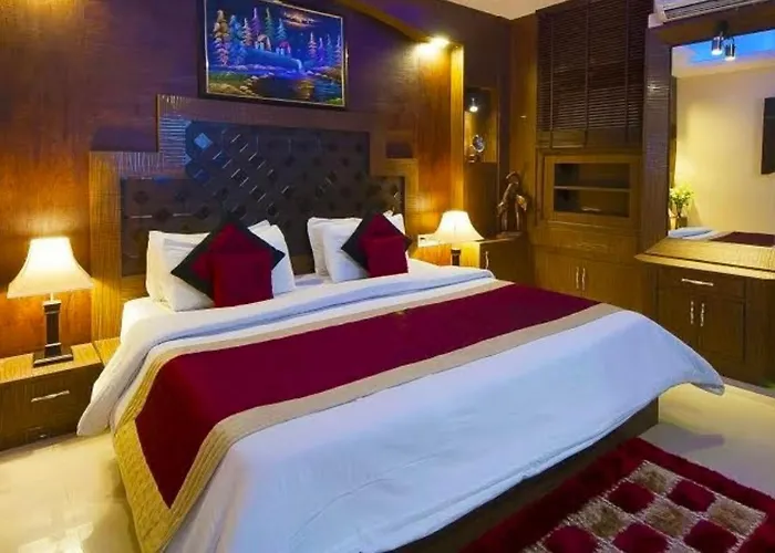Hotel Diamond Inn-National Highway-8,Mahipalpur