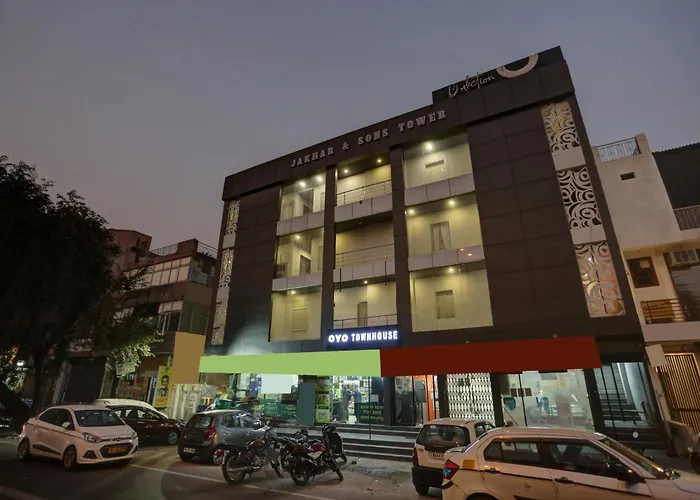 Townhouse Nangal Raya Pankha Road