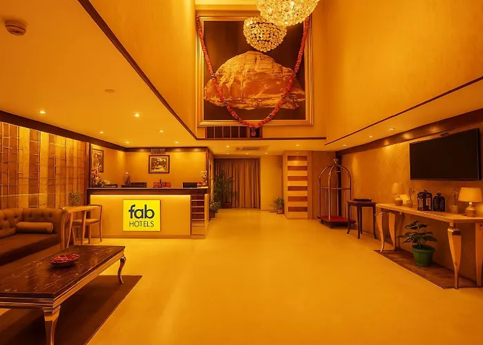 Fabhotel The Kailash Dev - Near Azadpur Metro