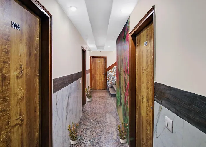 Hotel O Airport Hotel Gross Stay