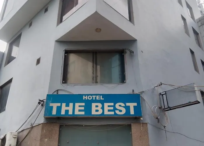 Hotel The Best Delhi International Airport