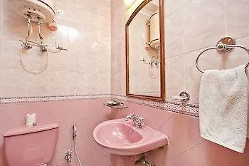 Oyo Rooms Gk 1 Premier