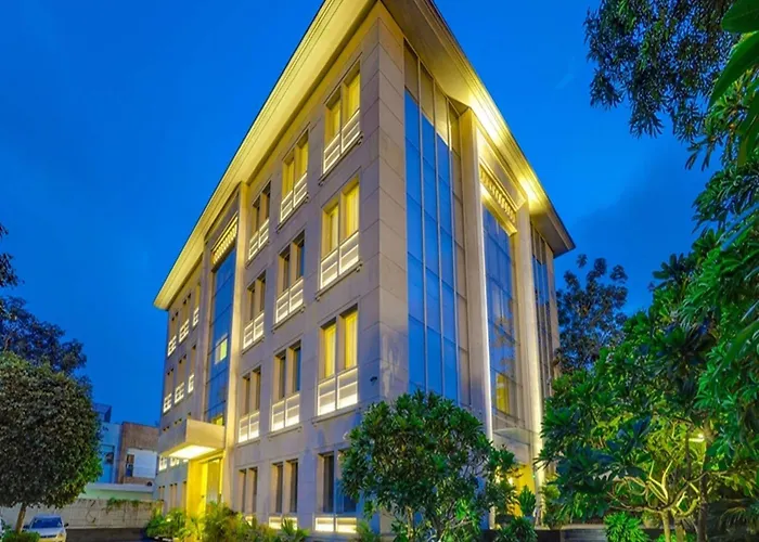 Muse Sarovar Portico Nehru Place