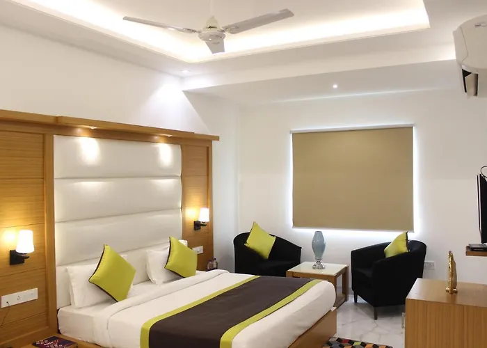 Hotel Aero Star Near Delhi Airport