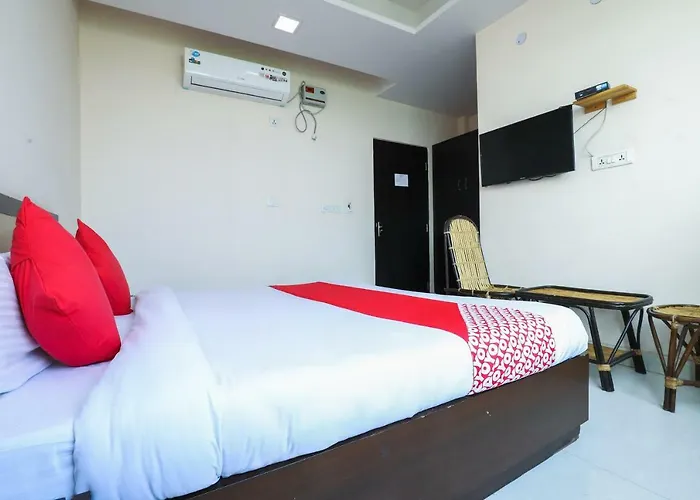 Oyo 24901 Achi House