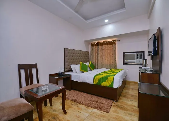 Hotel Kabeer New Delhi @ New Delhi Railway Station