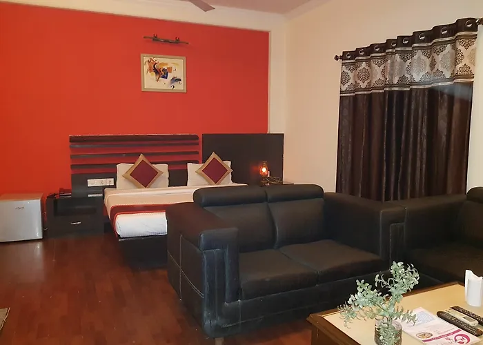 Modesty Hotel