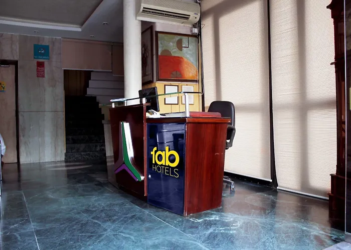 Fabhotel Conclave Comfort Eok