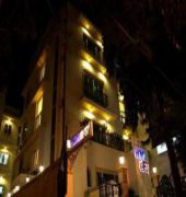 Hotel Home@f37 Kailash Colony Metro New Delhi