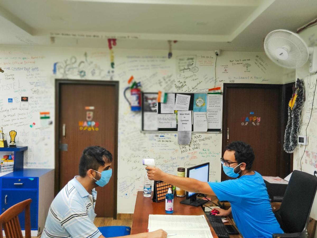Joey's Delhi - 20 Mins From Railway Station Hostel