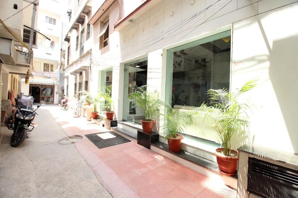 Hotel Baba Inn-by Rcg New Delhi