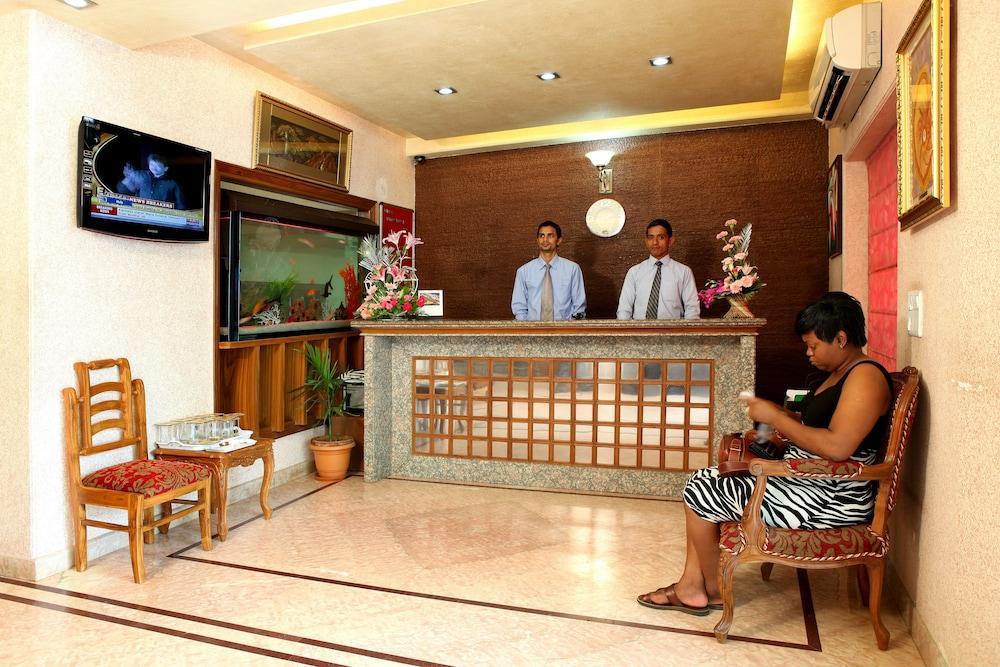 Inn Indira International