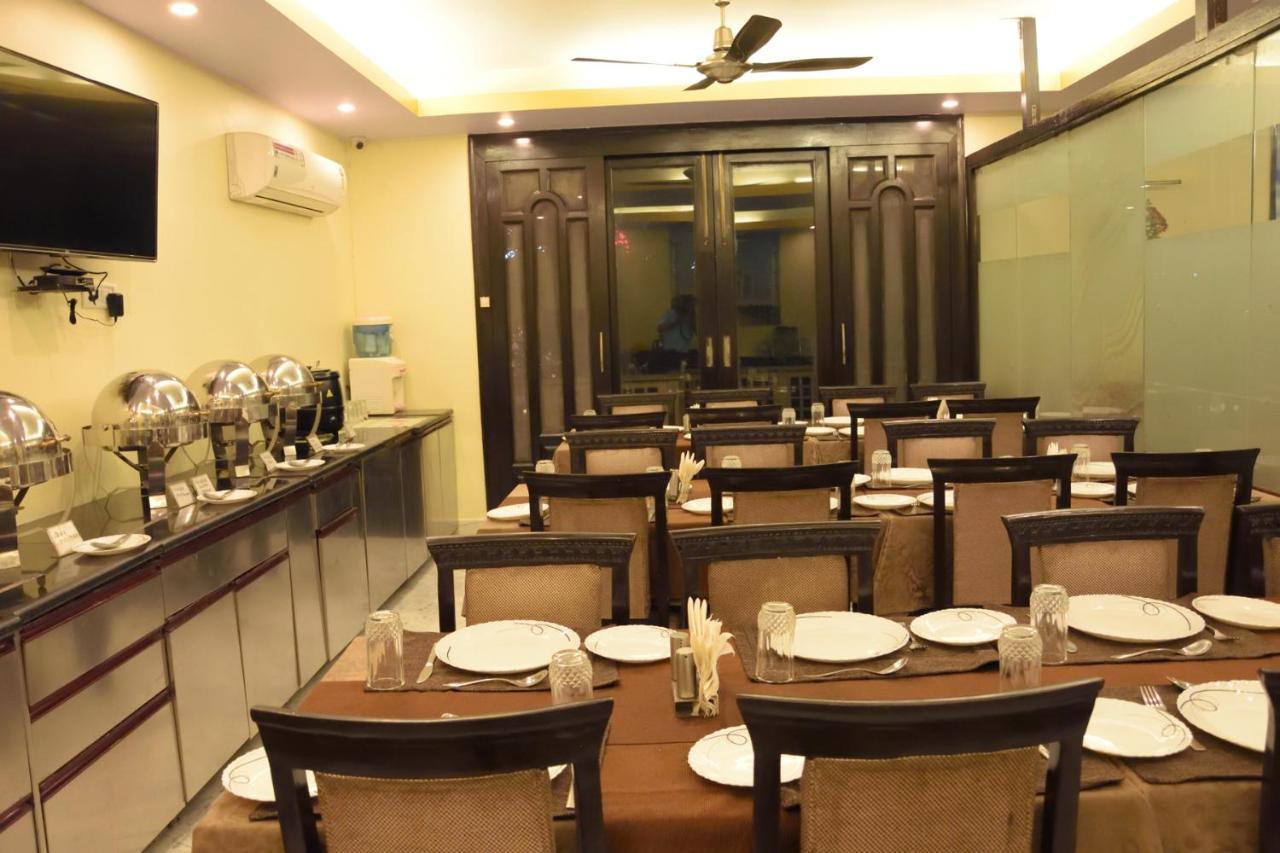 Sumedha Premium Hotel New Delhi