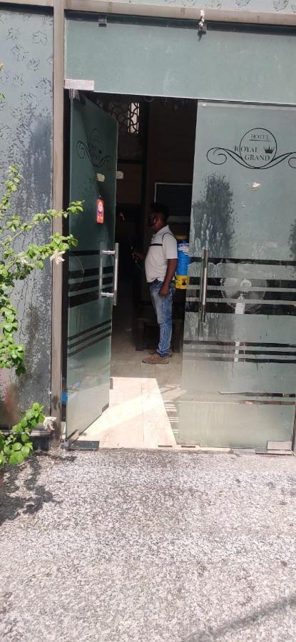 Royal Grand - Opposite Axis Bank East Patel Nagar 3* New Delhi