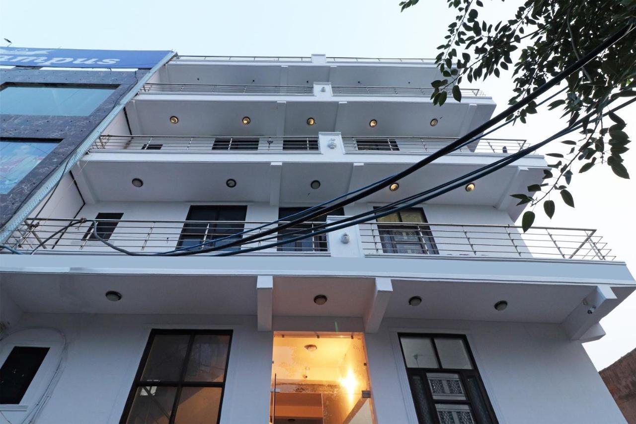 O Signature Village Hotel
