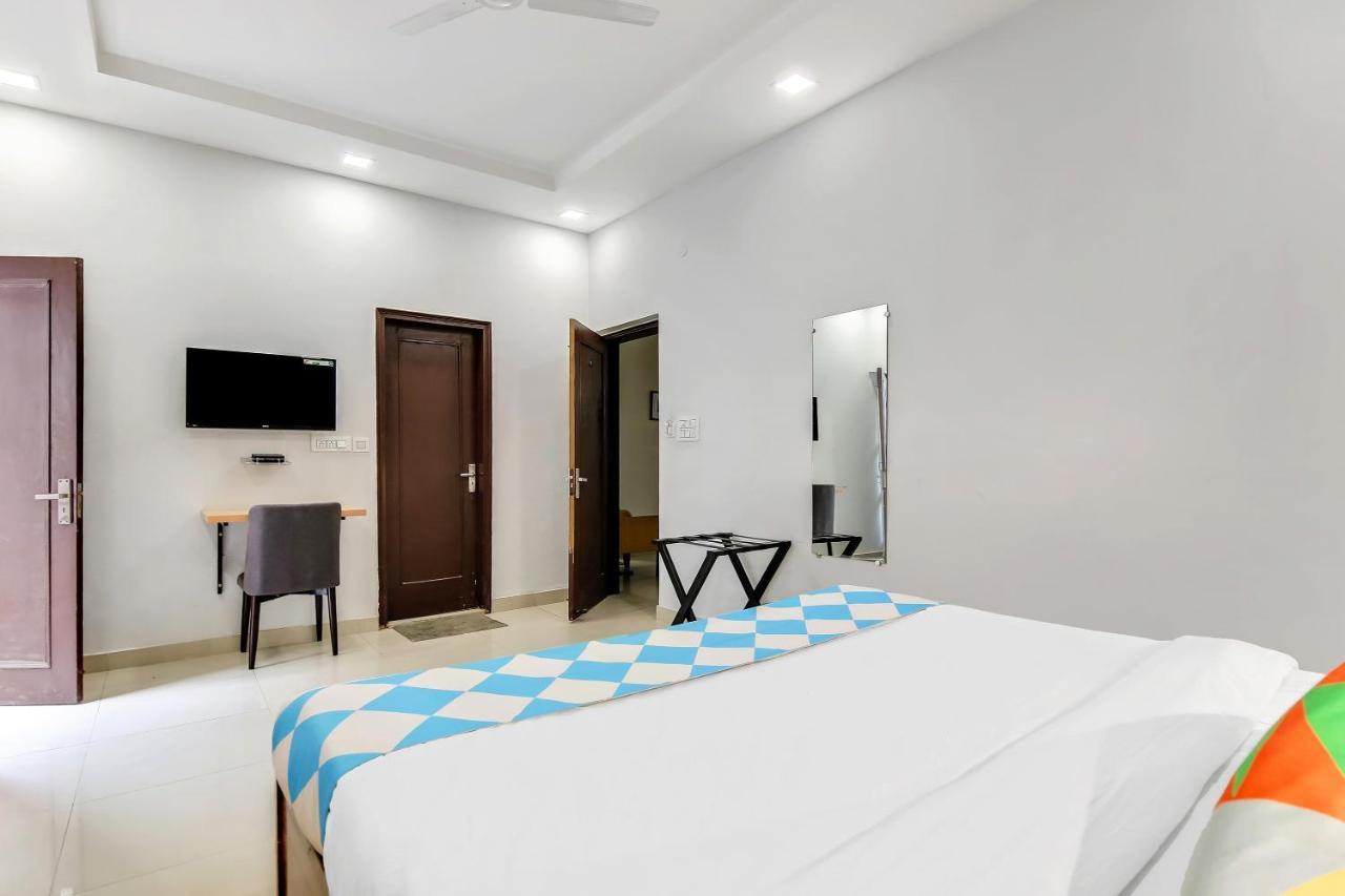 Oyo 64106 Comfortable Guest house 3*