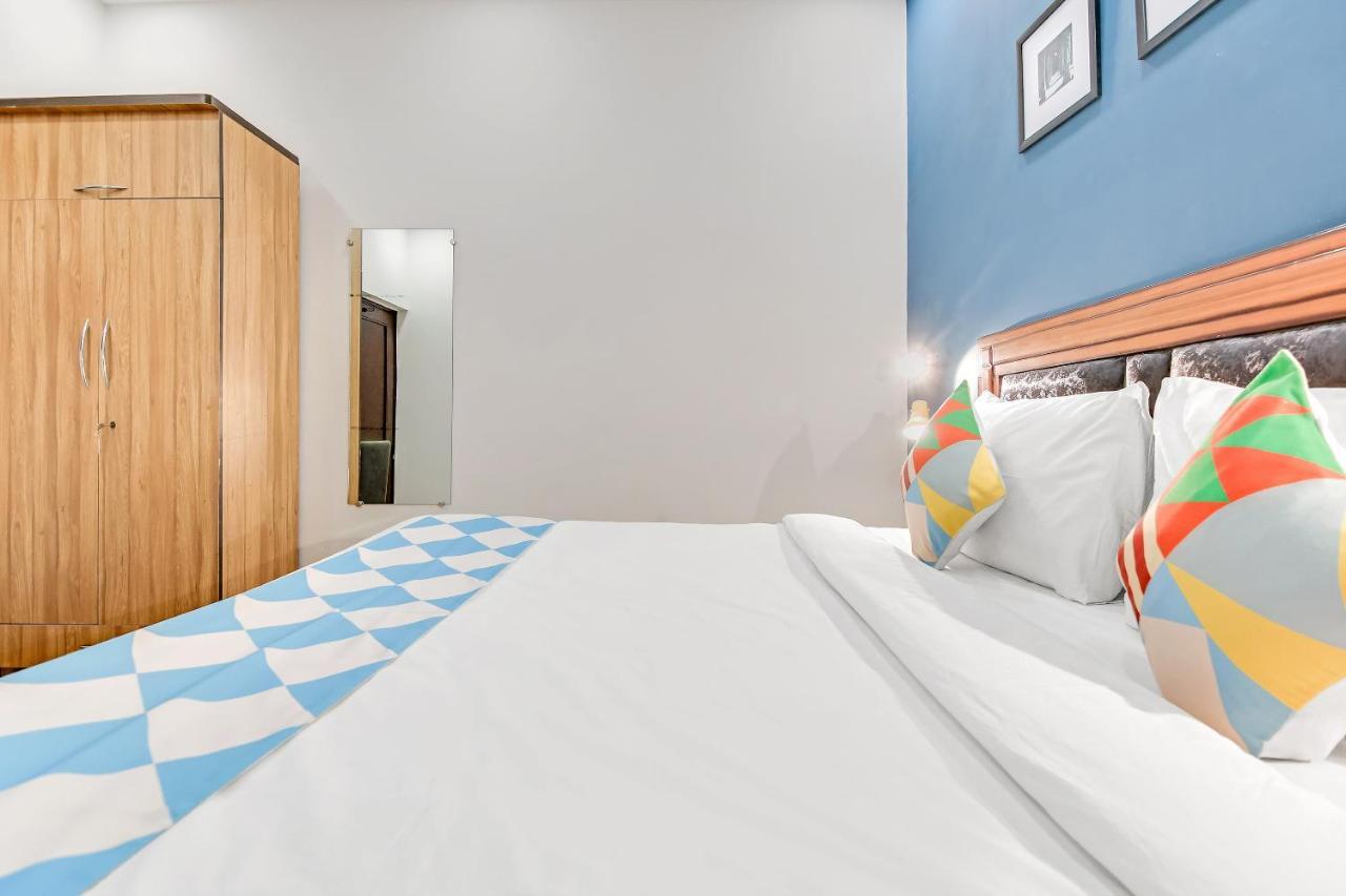 Oyo 64106 Comfortable 3*