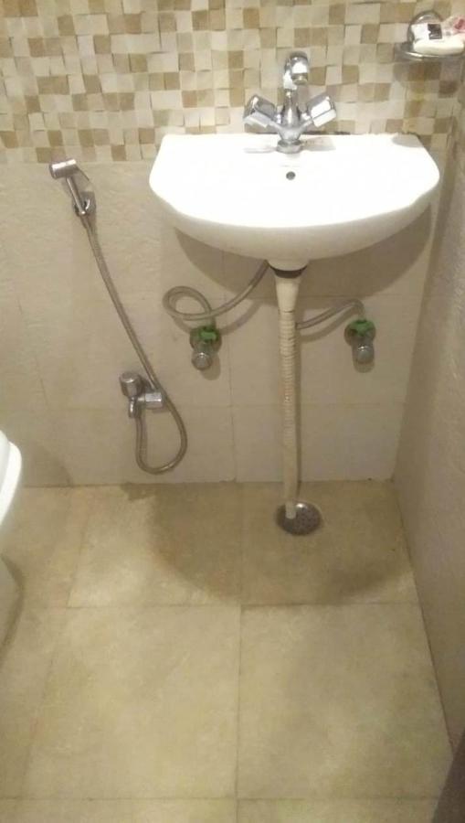 Hotel Broadway 2*